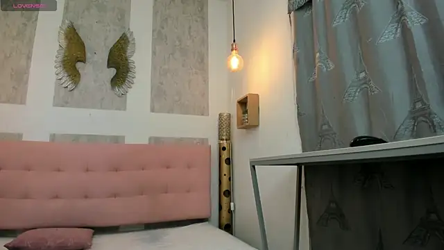 zhamira 21 online show from February 6, 2026, 8:27 pm