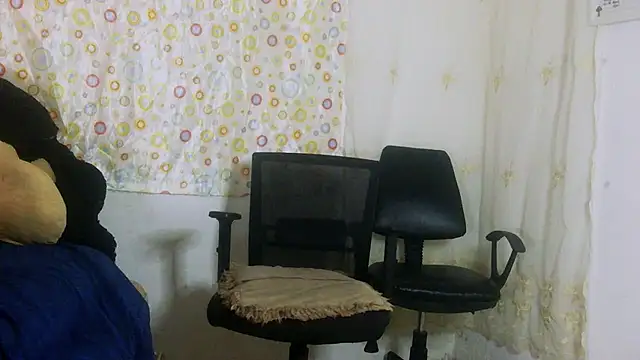 Lobaveterana sex online show from March 13, 2026, 4:28 am