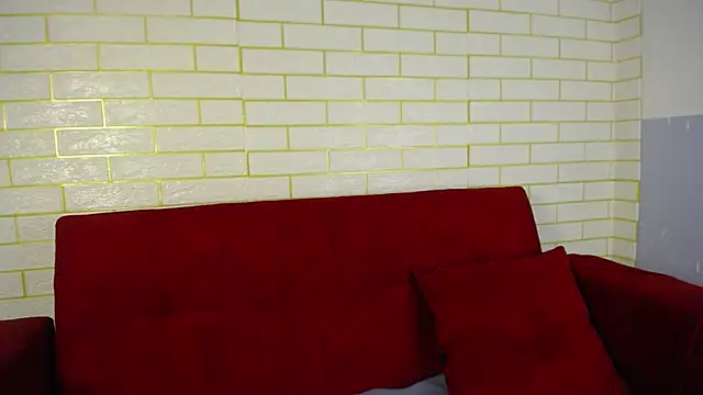 Snapshot of ricura_mily chatting on November 25, 2025, 3:18 am ricura mily online show from November 25, 2025, 3:18 am