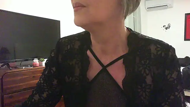   Angel78   online show from February 17, 2026, 12:57 pm