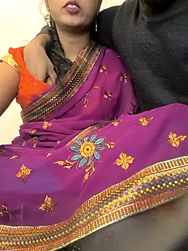Indian Lust Couple online show from November 6, 2025, 7:07 pm