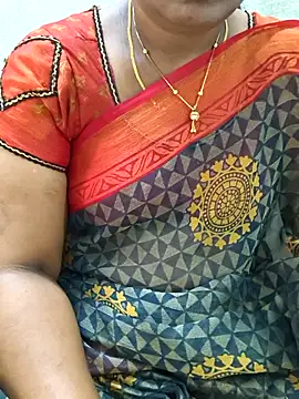 Snapshot of MaaliiiPonuTamil chatting on July 17, 2026, 1:58 am MaaliiiPonuTamil online show from July 17, 2026, 1:58 am