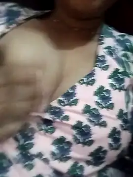 Snapshot of MAAYRA0809 chatting on November 17, 2025, 2:15 am MAAYRA0809 online show from November 17, 2025, 2:15 am