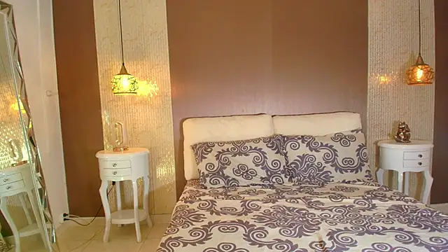 Snapshot of DannaDooll99 chatting on October 23, 2025, 11:09 am DannaDooll99 online show from October 23, 2025, 11:09 am