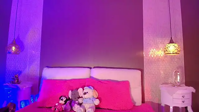 DannaDooll99 online show from May 23, 2026, 4:44 am
