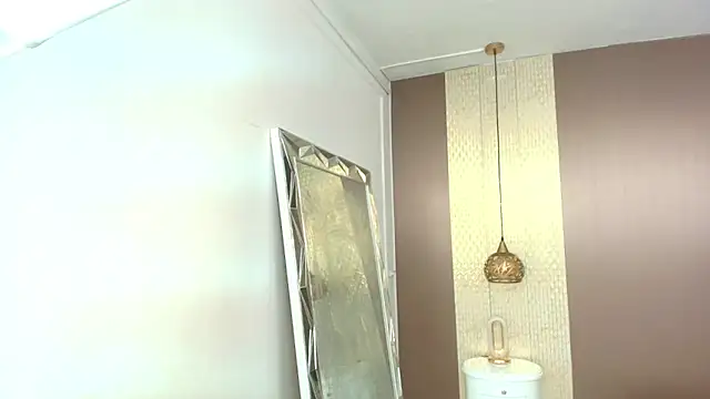 Snapshot of DannaDooll99 chatting on November 5, 2025, 12:08 pm DannaDooll99 online show from November 5, 2025, 12:08 pm