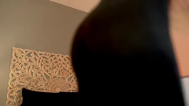 Snapshot of lupeebony chatting on October 16, 2025, 8:06 pm lupeebony online show from October 16, 2025, 8:06 pm