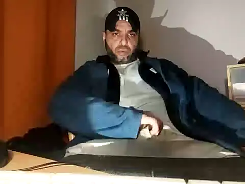 DreckigeSpermaHure online show from December 20, 2025, 7:00 am