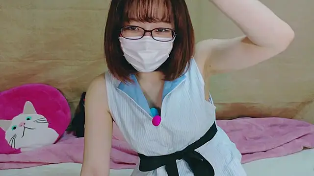 Snapshot of Arisa_san__ chatting on December 3, 2024, 6:21 am Arisa san online show from December 3, 2024, 6:21 am