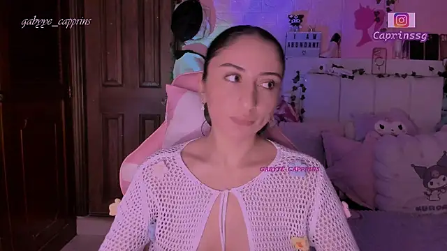 gabyye capprins online show from February 12, 2026, 12:21 am