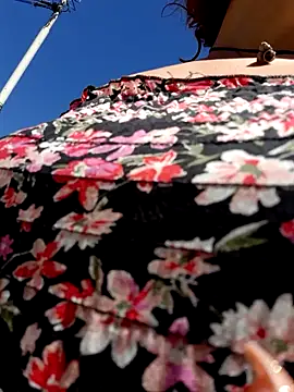 Snapshot of Mardul-ce chatting on October 14, 2025, 4:51 pm Mardul-ce online show from October 14, 2025, 4:51 pm