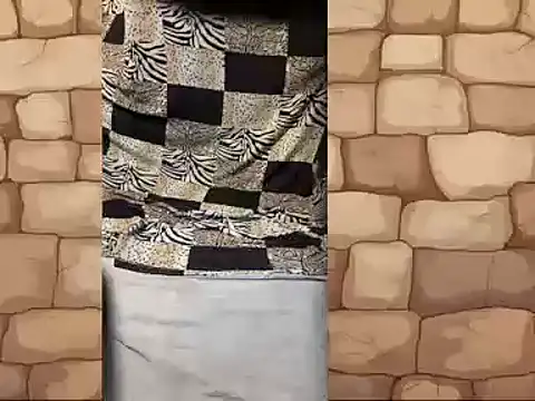 melaniie 7 online show from April 12, 2026, 6:27 am