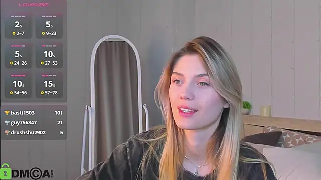 Snapshot of Cherry_Price chatting on November 26, 2025, 12:54 am Cherry Price online show from November 26, 2025, 12:54 am