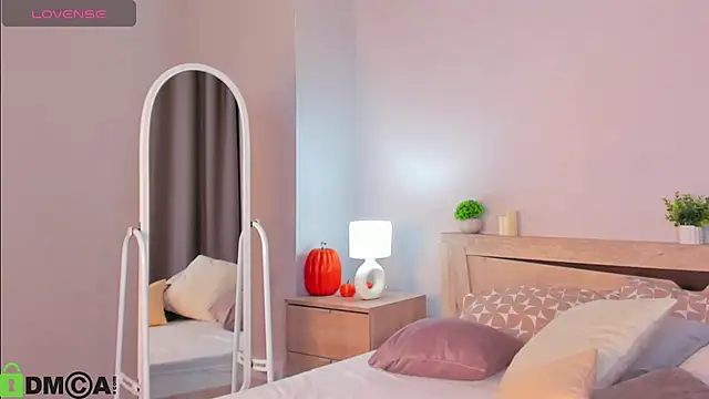 Snapshot of Cherry_Price chatting on December 14, 2025, 11:54 pm Cherry Price online show from December 14, 2025, 11:54 pm