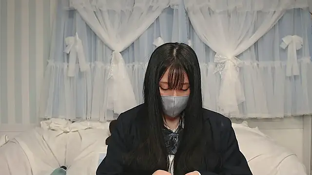 yua0727 online show from March 11, 2026, 2:22 pm