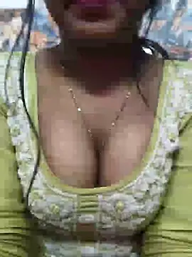 Snapshot of Sania-Love chatting on March 3, 2025, 9:05 pm Sania-Love online show from March 3, 2025, 9:05 pm