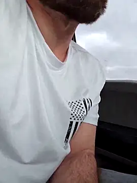 Spunwhiteboy1992 online show from April 5, 2026, 4:02 pm