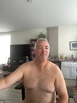 aarosteev2 online show from November 28, 2025, 3:01 pm