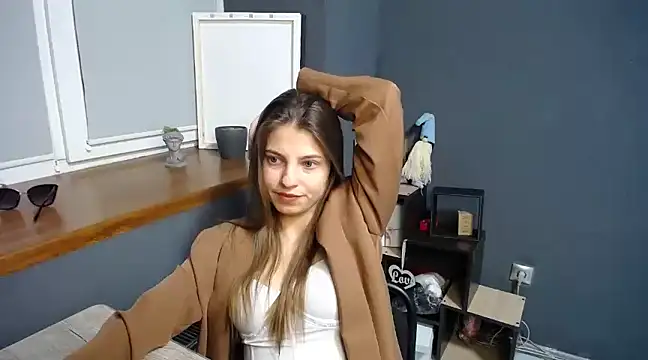 Snapshot of felicity_gold chatting on March 21, 2025, 7:33 am felicity gold online show from March 21, 2025, 7:33 am