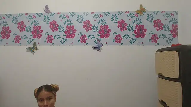 Snapshot of Naomi991 chatting on March 5, 2025, 3:07 pm Naomi991 online show from March 5, 2025, 3:07 pm