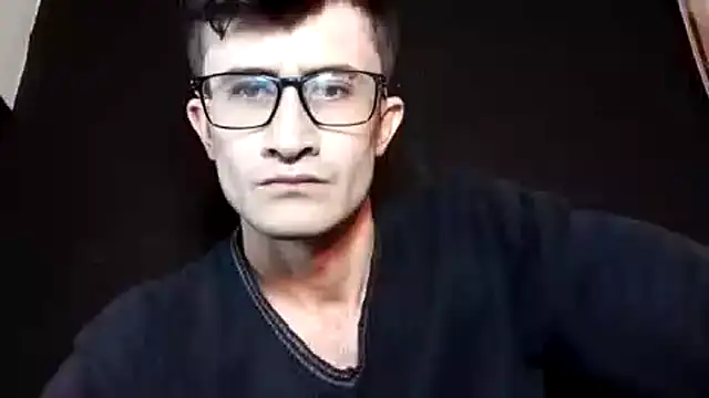 Snapshot of Loggan_donnelly chatting on November 15, 2025, 10:14 pm Loggan donnelly online show from November 15, 2025, 10:14 pm