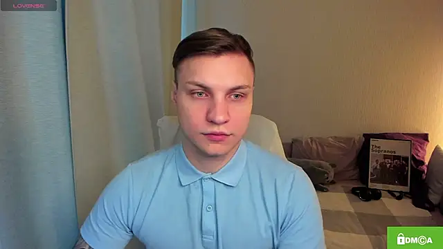 Snapshot of handsome_guy01 chatting on April 28, 2026, 6:18 am handsome guy01 online show from April 28, 2026, 6:18 am