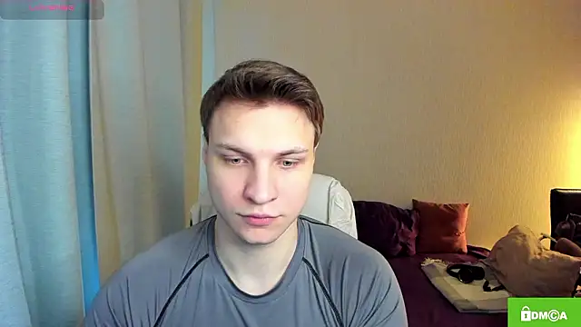 handsome guy01 online show from March 26, 2026, 6:33 am