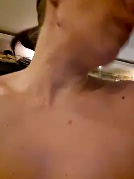 Snapshot of Lenchen_ chatting on February 27, 2025, 8:53 pm Lenchen online show from February 27, 2025, 8:53 pm