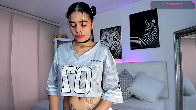 lissbrown online show from February 8, 2026, 12:47 pm