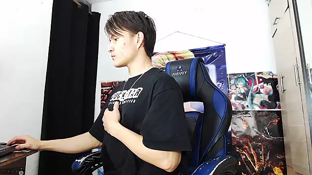 sr jaeger online show from November 28, 2025, 8:20 pm