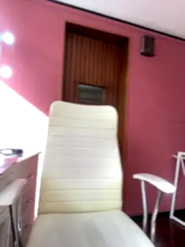 Snapshot of Praga_Pink chatting on November 20, 2025, 1:12 pm Praga Pink online show from November 20, 2025, 1:12 pm