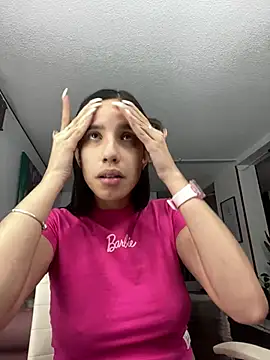 Snapshot of Praga_Pink chatting on July 25, 2026, 7:49 am Praga Pink online show from July 25, 2026, 7:49 am
