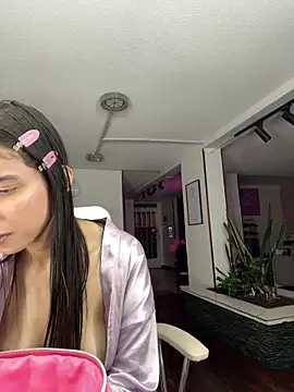 Snapshot of Praga_Pink chatting on December 14, 2025, 2:40 am Praga Pink online show from December 14, 2025, 2:40 am