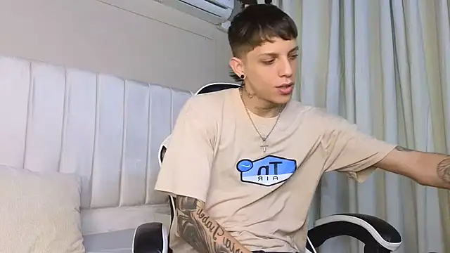 Adam hard  online show from September 15, 2025, 7:14 pm