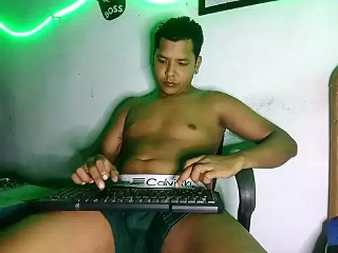 628-andrew online show from December 15, 2025, 12:49 am