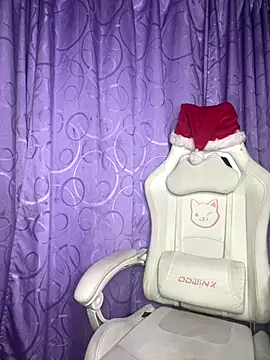 Snapshot of Gerallima_1 chatting on December 5, 2025, 9:41 am Gerallima 1 online show from December 5, 2025, 9:41 am