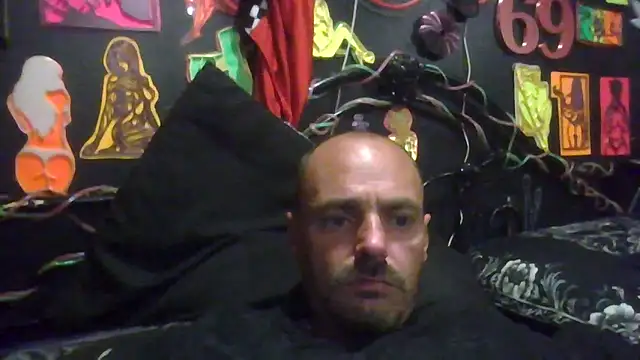 kjs daddy123 online show from May 22, 2026, 11:03 pm