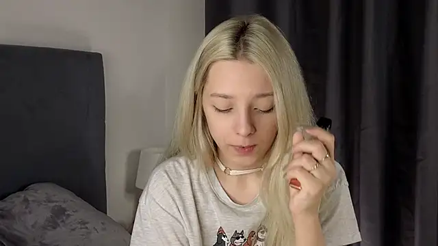 EngelFugler online show from September 9, 2025, 11:08 am