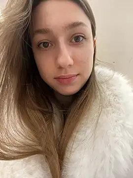 Snapshot of Lia__Love chatting on January 24, 2025, 9:17 am Lia Love online show from January 24, 2025, 9:17 am