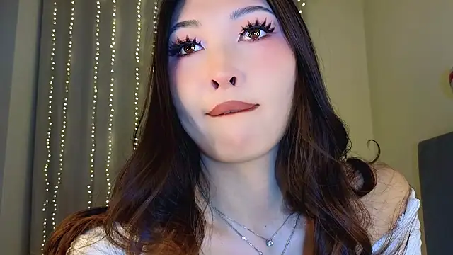 honey yani online show from March 13, 2026, 10:04 pm