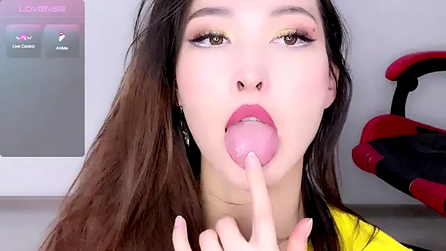 Snapshot of honey_yani chatting on January 31, 2025, 8:54 am honey yani online show from January 31, 2025, 8:54 am