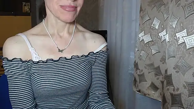 Snapshot of Pepper_mur chatting on December 5, 2025, 6:12 am Pepper mur online show from December 5, 2025, 6:12 am