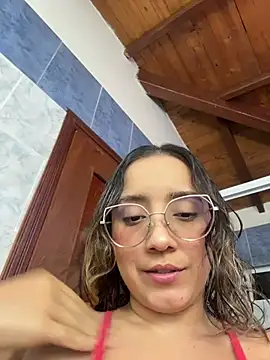 Snapshot of Kay_LustyWife chatting on January 6, 2026, 11:42 pm Kay LustyWife online show from January 6, 2026, 11:42 pm