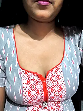 Snapshot of NEETU-89 chatting on November 7, 2025, 2:27 am NEETU-89 online show from November 7, 2025, 2:27 am