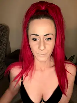 Snapshot of SweetSolez chatting on December 14, 2025, 10:26 pm SweetSolez online show from December 14, 2025, 10:26 pm