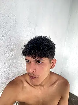 LiamGadiell online show from December 14, 2025, 8:14 pm