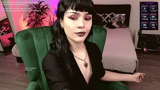 Snapshot of Taste_of_Grace chatting on March 17, 2025, 5:27 pm Taste of Grace online show from March 17, 2025, 5:27 pm