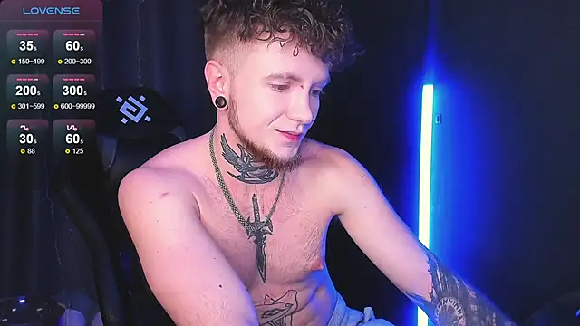 Snapshot of Badrabbitt_ chatting on January 15, 2025, 11:32 am Badrabbitt  online show from January 15, 2025, 11:32 am