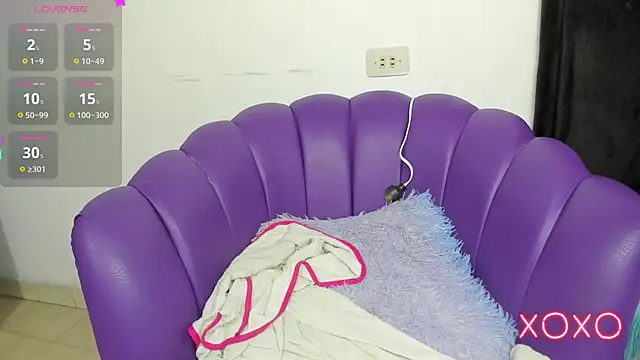 Snapshot of Kala_Alia chatting on November 5, 2025, 7:39 pm Kala Alia online show from November 5, 2025, 7:39 pm