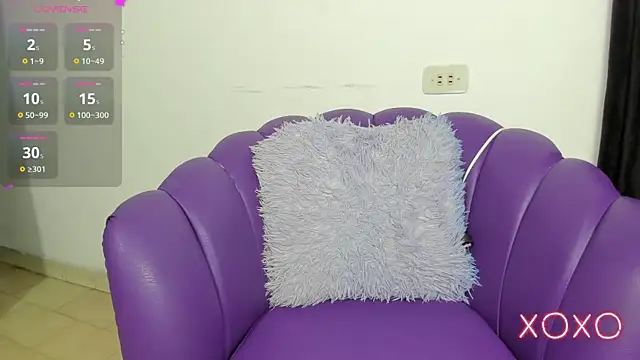 Snapshot of Kala_Alia chatting on November 4, 2025, 7:28 pm Kala Alia online show from November 4, 2025, 7:28 pm